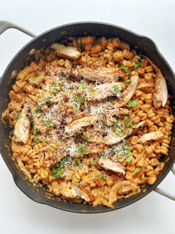 harissa chicken in pan