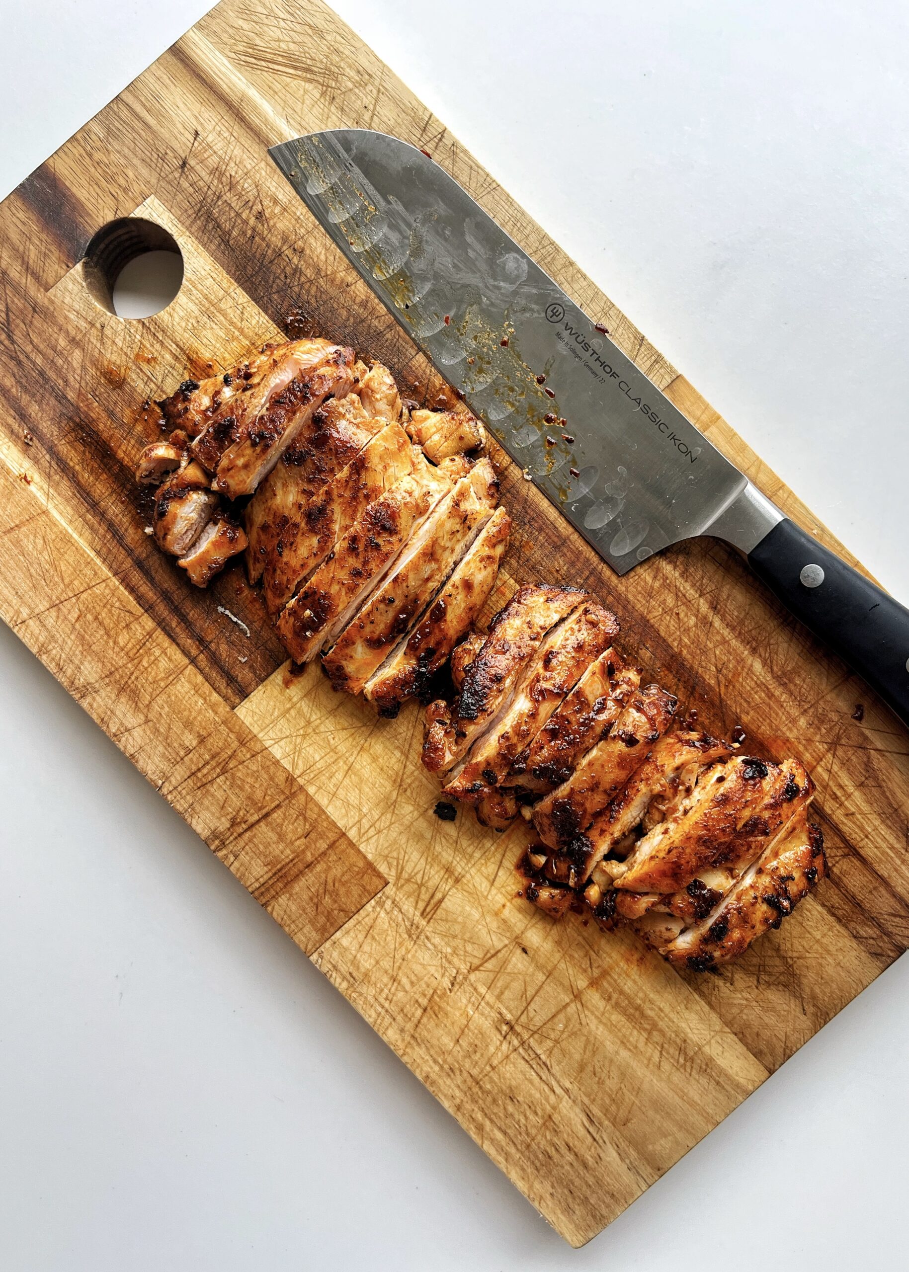 Fried chicken in harissa garlic sauce