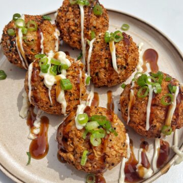 Vegan Rice Balls on cream plate